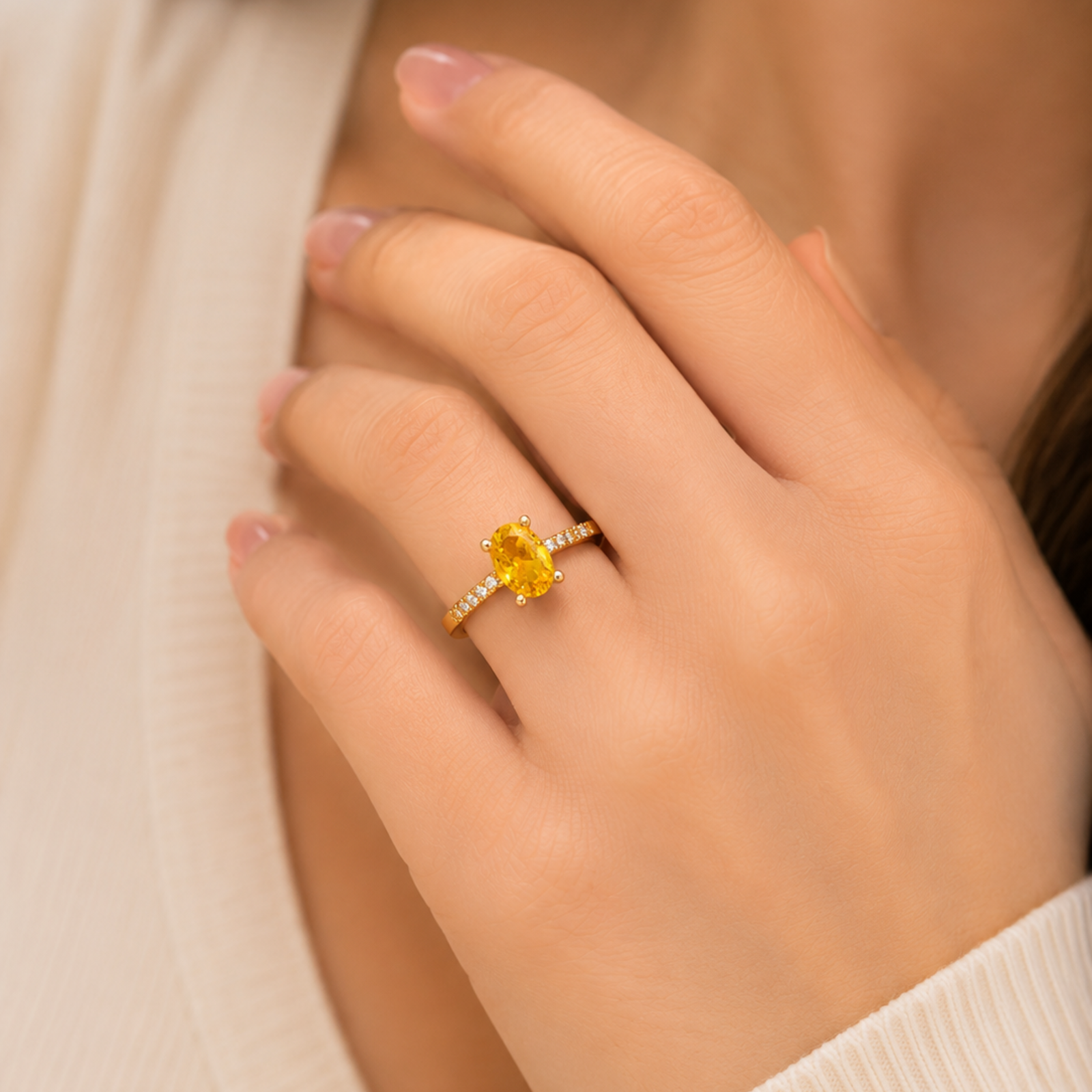 Oval Cut Diamond Ring - Image 4