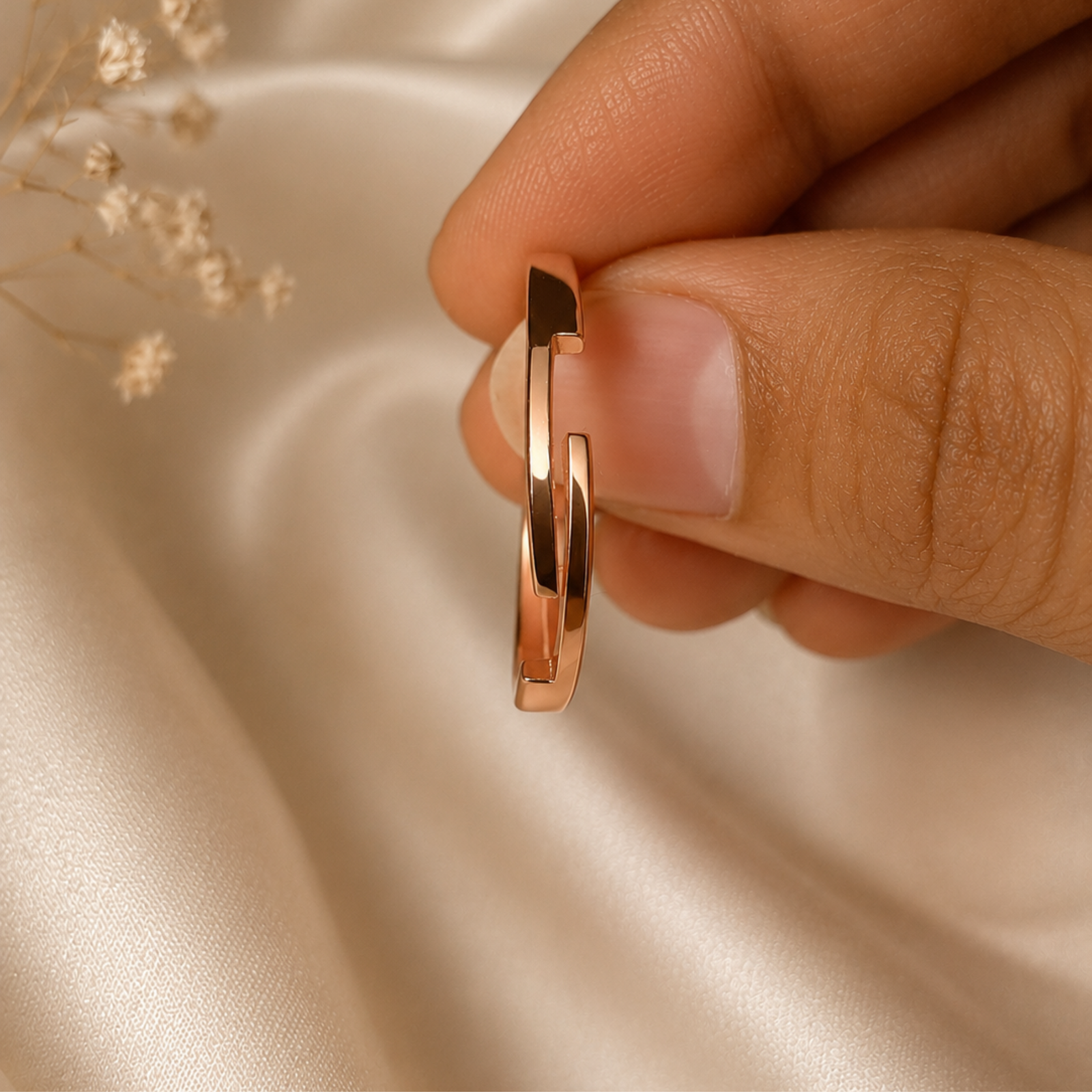 Oval Cut Diamond Ring - Image 5